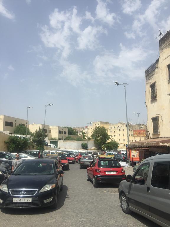 Dar El Karaweine Lägenhet Fès Exteriör bild